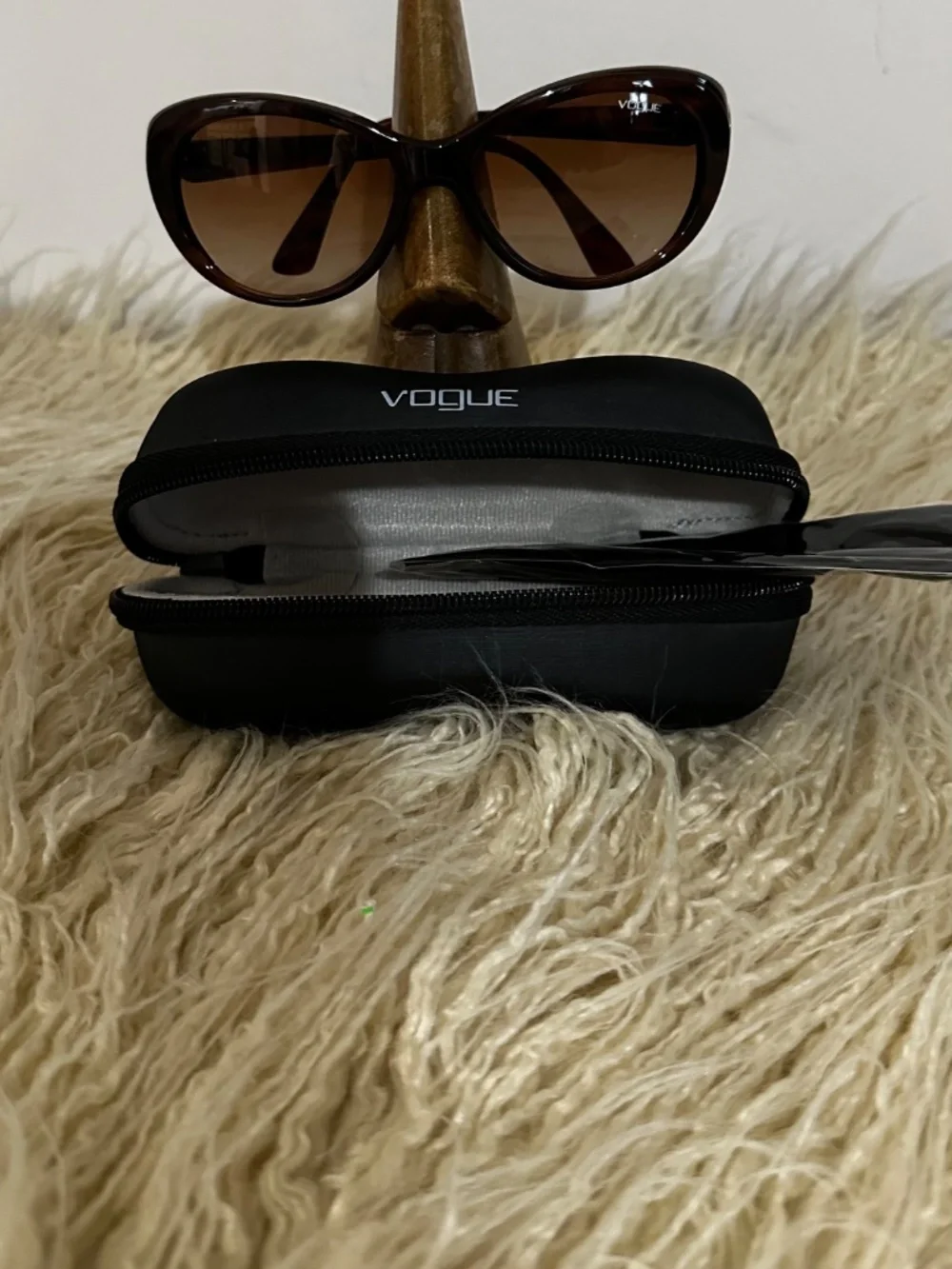 Brand New Vogue Eyewear Sunglasses – 100% Authentic.